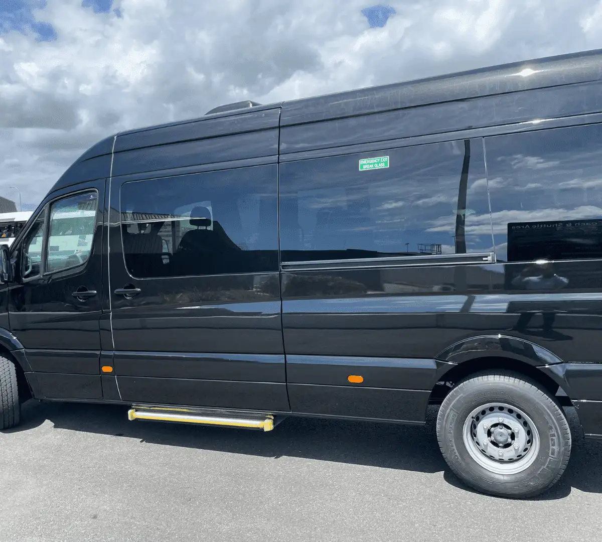 Hire Luxury Mercedes Sprinter Van Brisbane -BlackLuxeChauffeurs 2