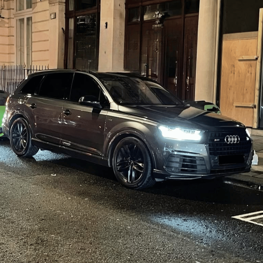 Seamless Canberra Event Transportation - Black Luxe Chauffeurs