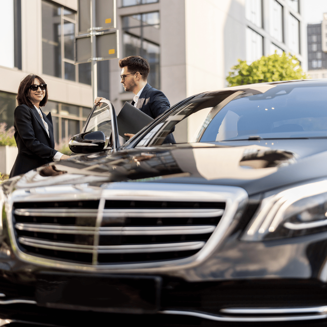 Adelaide Airport Transfers​- Black Luxe Chauffeurs