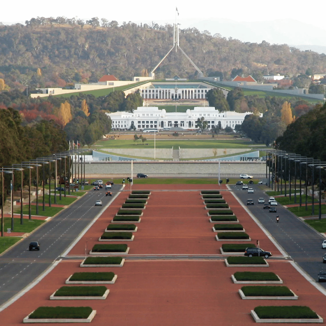 Luxurious Canberra Sightseeing Tours - Black Luxe Chauffeurs
