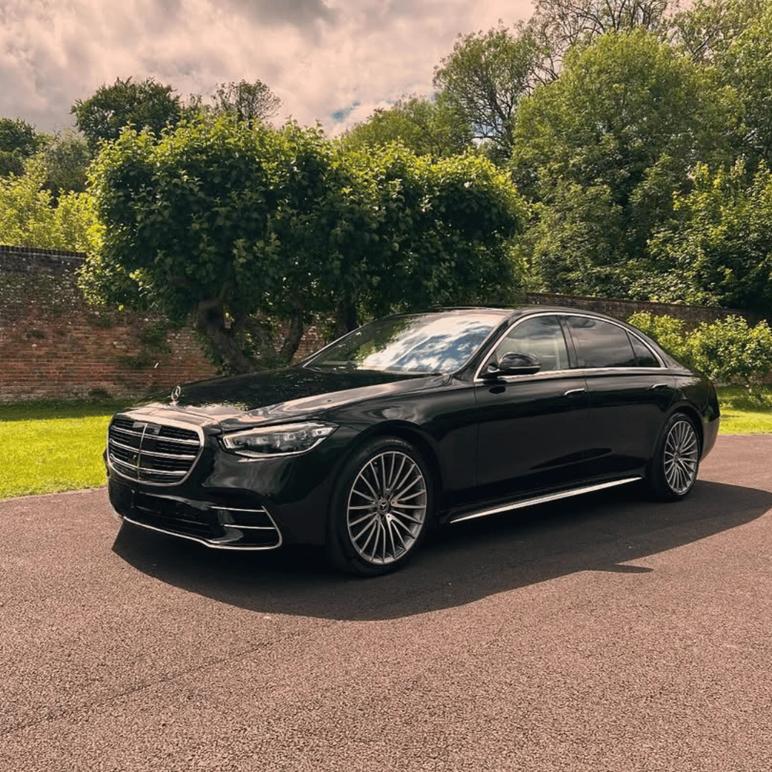 Corporate chauffeurs Darwin - Black Luxe Chauffeurs